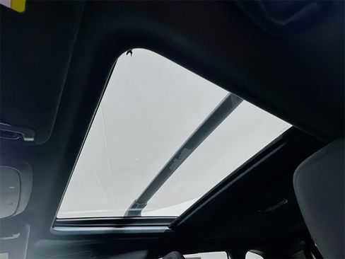 Certified 2025 Subaru Forester Limited w/ Popular Package #2 image 20