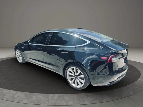 Used 2018 Tesla Model 3 Long Range RWD image 3
