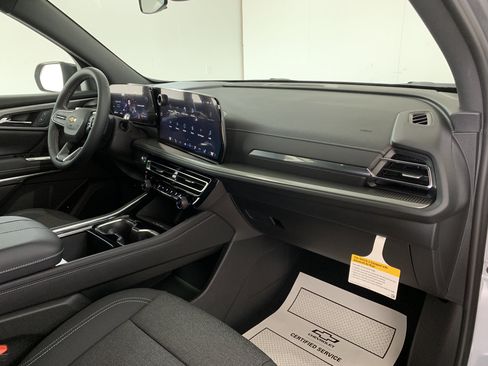 New 2026 Chevrolet Traverse LT image 31