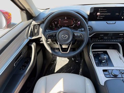 New 2026 MAZDA CX-90 Plug-In Hybrid w/ Preferred image 17