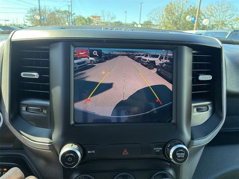 Used 2022 RAM 2500 Tradesman image 24