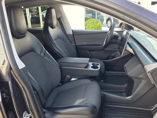 Used 2026 Tesla Model Y 2WD image 16