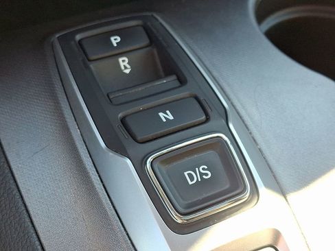 Used 2023 Honda Ridgeline RTL image 15