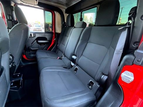 Used 2021 Jeep Gladiator Sport image 19
