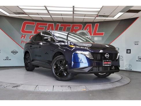 New 2026 Nissan Murano SV w/ Cargo Package AWD/4WD image 1