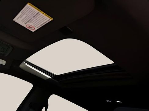 Used 2022 GMC Sierra 2500 AT4 w/ AT4 Preferred Package image 13