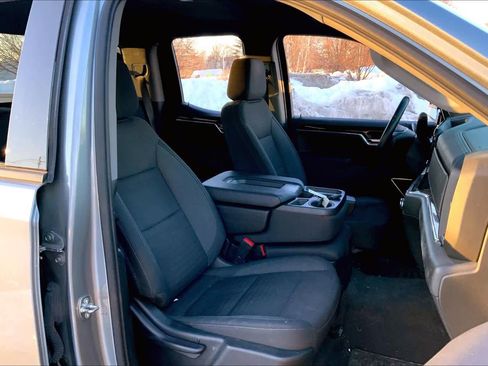 Used 2023 GMC Sierra 1500 Elevation image 9