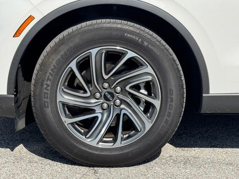 Used 2023 Lincoln Aviator AWD w/ Elements Package image 45