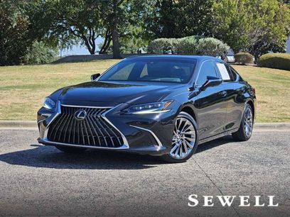 Certified 2025 Lexus ES 350 Ultra Luxury w/ Accessory Package (Z2)