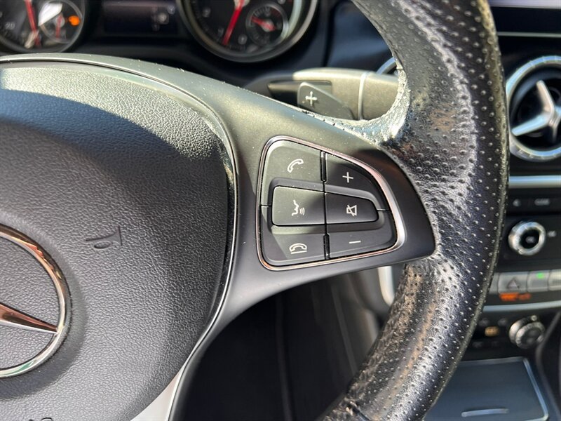 Used 2019 Mercedes-Benz CLA 250 4MATIC w/ Premium Package image 28