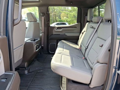 Certified 2023 GMC Sierra 1500 SLT w/ SLT Premium Package AWD/4WD image 20