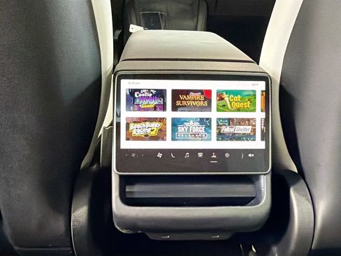 Used 2025 Tesla Model 3 Long Range RWD image 25