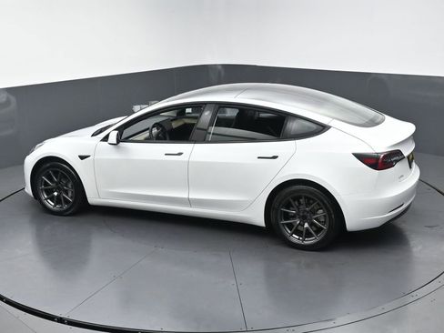 Used 2023 Tesla Model 3 Standard Range RWD image 43