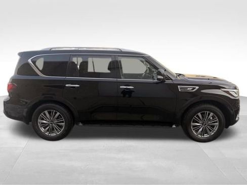 Used 2022 INFINITI QX80 Luxe w/ Cargo Package image 4