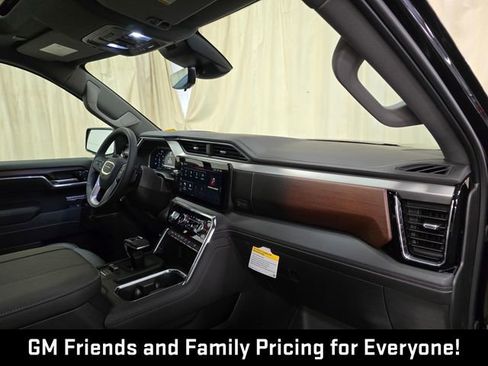 New 2026 GMC Sierra 1500 Denali w/ Denali Reserve Package AWD/4WD image 36