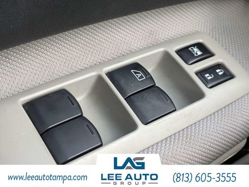 Used 2013 Nissan Rogue S FWD image 20