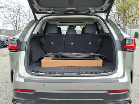 Used 2023 Lexus NX 350 AWD image 13