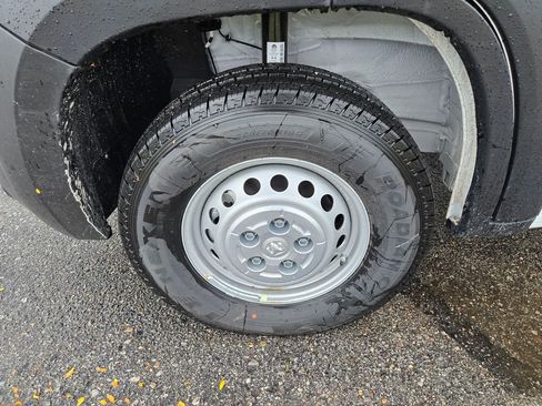 New 2026 RAM ProMaster 3500 w/ Convenience Group image 25