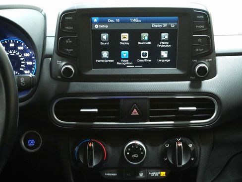 Used 2020 Hyundai Kona SEL image 17