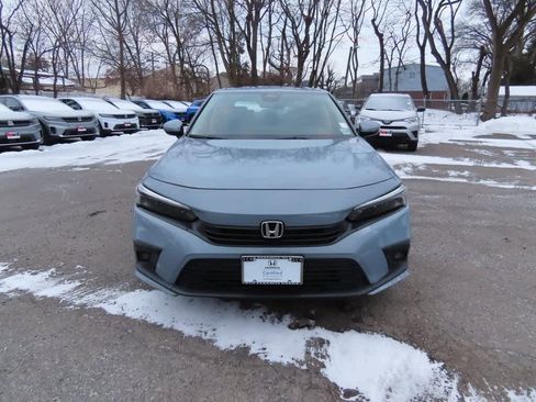 Certified 2022 Honda Civic Touring image 6