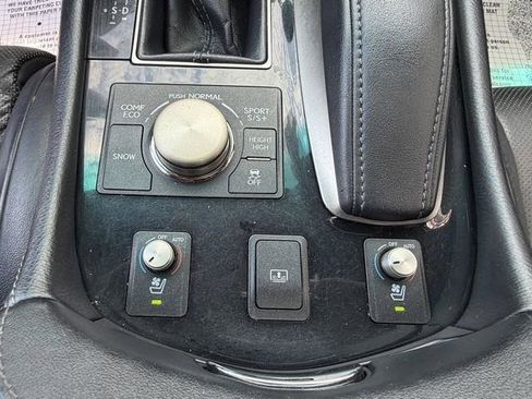 Used 2013 Lexus LS 460 AWD image 28
