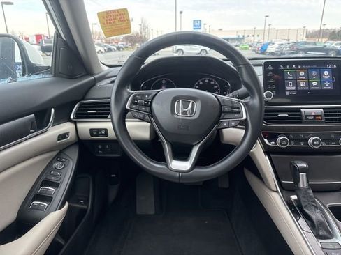 Used 2022 Honda Accord EX-L image 14