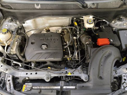 Used 2022 Buick Encore GX Select w/ Sport Touring Package FWD image 30
