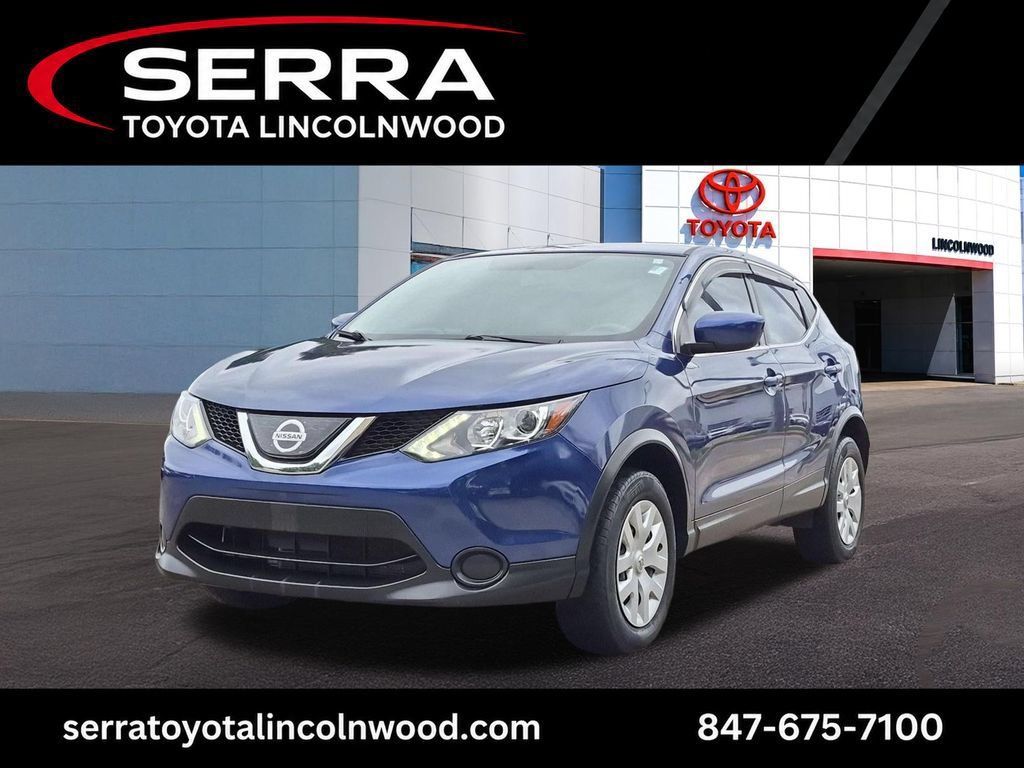 Used 2019 Nissan Rogue Sport S FWD image 1