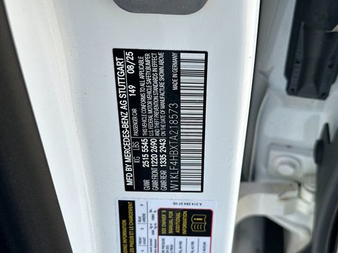 Used 2026 Mercedes-Benz E 350 4MATIC Sedan image 35