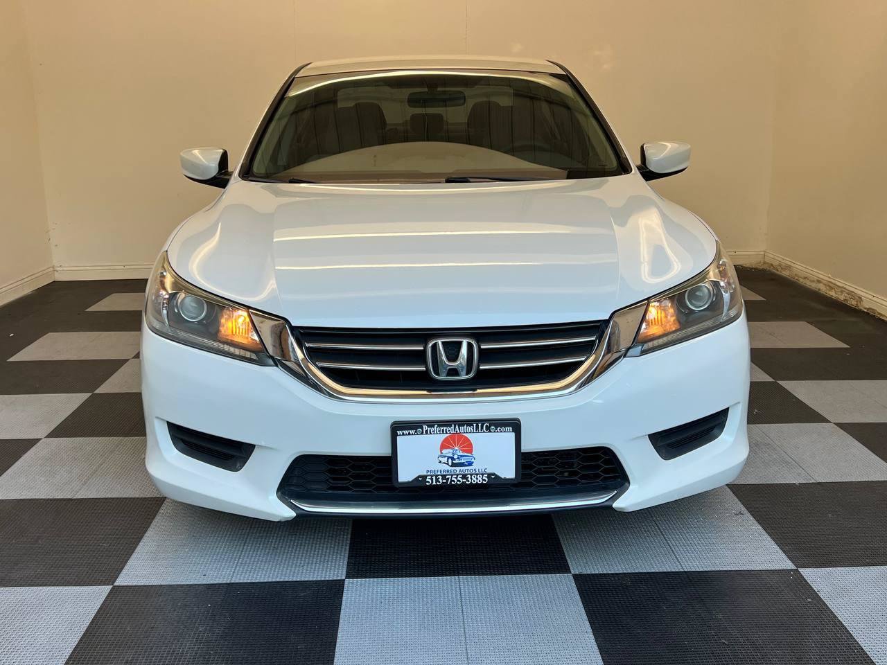 Used 2013 Honda Accord LX image 2
