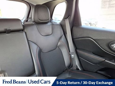 Used 2020 Jeep Cherokee Trailhawk w/ Cold Weather Group image 22