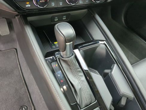 Used 2023 Honda Accord Touring image 16