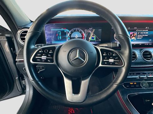 Used 2020 Mercedes-Benz E 450 4MATIC Sedan image 11
