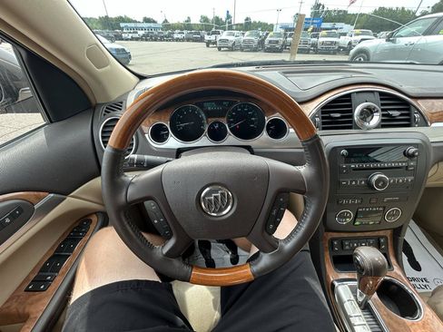 Used 2010 Buick Enclave CXL w/ Trailering Provision Package AWD/4WD image 28
