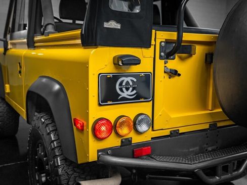 Used 1995 Land Rover Defender 90 image 38