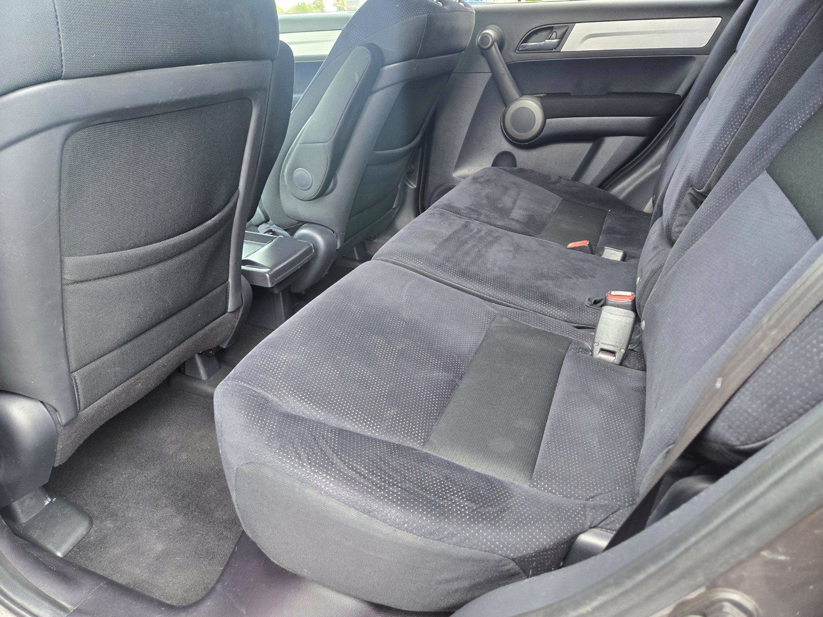 Used 2011 Honda CR-V SE image 16