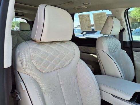 Used 2020 Hyundai Palisade Limited FWD image 12