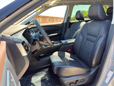 Used 2023 Nissan Rogue Platinum w/ Platinum Premium Package AWD/4WD image 23