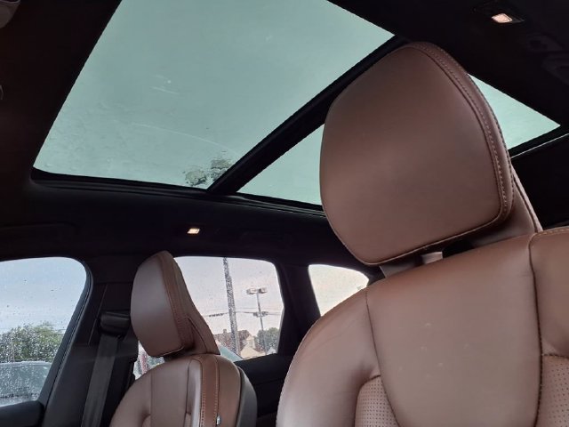 Used 2023 Volvo XC60 B5 Ultimate w/ Protection Package Premier FWD image 16