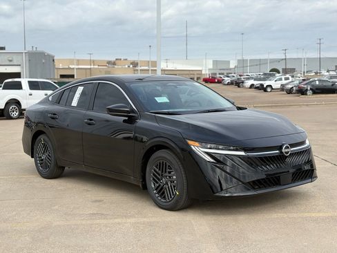 New 2026 Nissan Sentra SV image 5