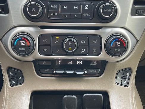 Used 2017 GMC Yukon SLT image 16