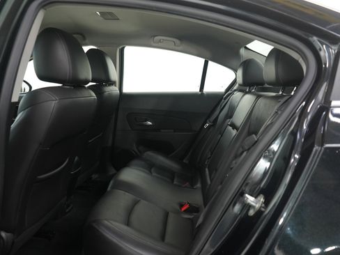 Used 2013 Chevrolet Cruze LT image 16