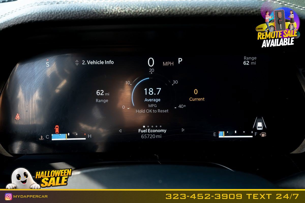 Used 2023 Jeep Grand Cherokee Limited w/ Luxury Tech Group II RWD image 28
