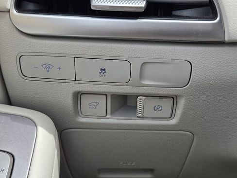 Used 2024 Hyundai Palisade Limited image 24