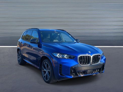 Used 2026 BMW X5 M60i image 2