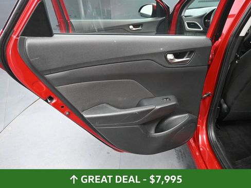Used 2021 Hyundai Accent SE FWD image 24