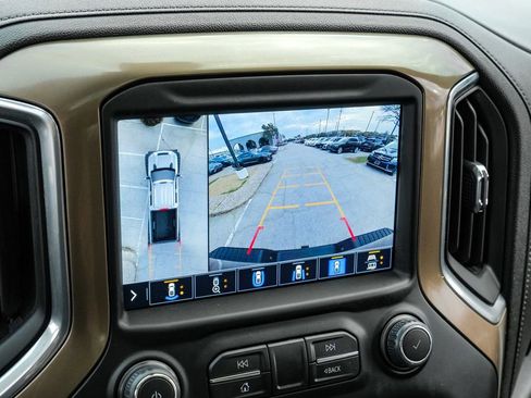 Used 2023 Chevrolet Silverado 3500 High Country w/ Z71 Off-Road Package image 22