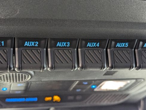 New 2025 Ford Bronco Raptor image 25