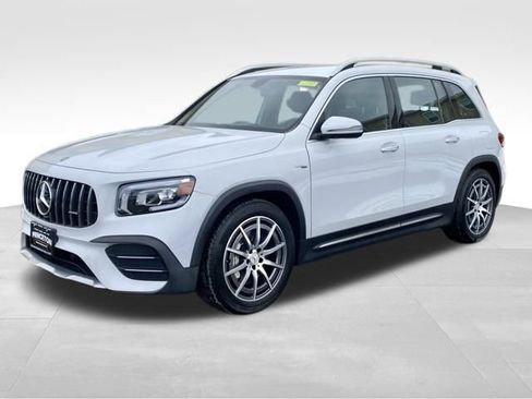 Used 2021 Mercedes-Benz GLB 35 AMG 4MATIC image 3