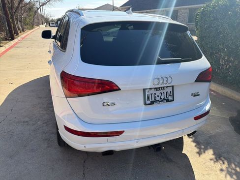 Used 2017 Audi Q5 2.0T Premium Plus w/ Technology Package image 11